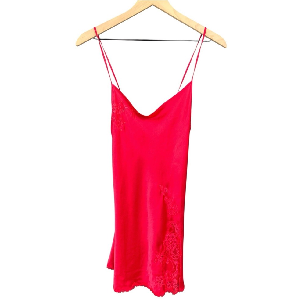 Victoria's Secret Vintage Y2K Red Lace Slip Dress Chemise Nightgown Size S